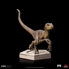 Jurassic World Icons Statue Velociraptor B 9 cm 0618231952021