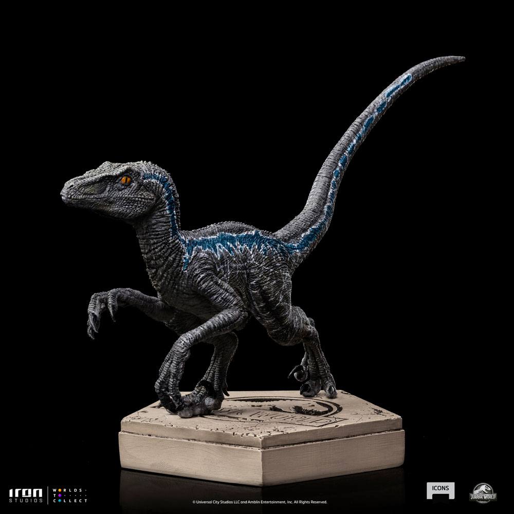 Jurassic World Icons Statue Velociraptor Blue 9 cm 0618231952045