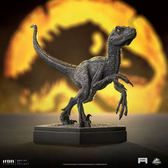 Jurassic World Icons Statue Velociraptor Blue 9 cm 0618231952045