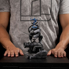 Teenage Mutant Ninja Turtles Art Scale Statue 1/10 Leonardo Black and White Variant 26 cm heo exclusive 0618231957354