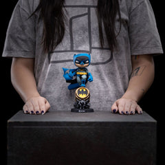 Batman Mini Co. PVC Figure Batman on Bat-Signal (Blue Variant) 15 cm 0618231957446