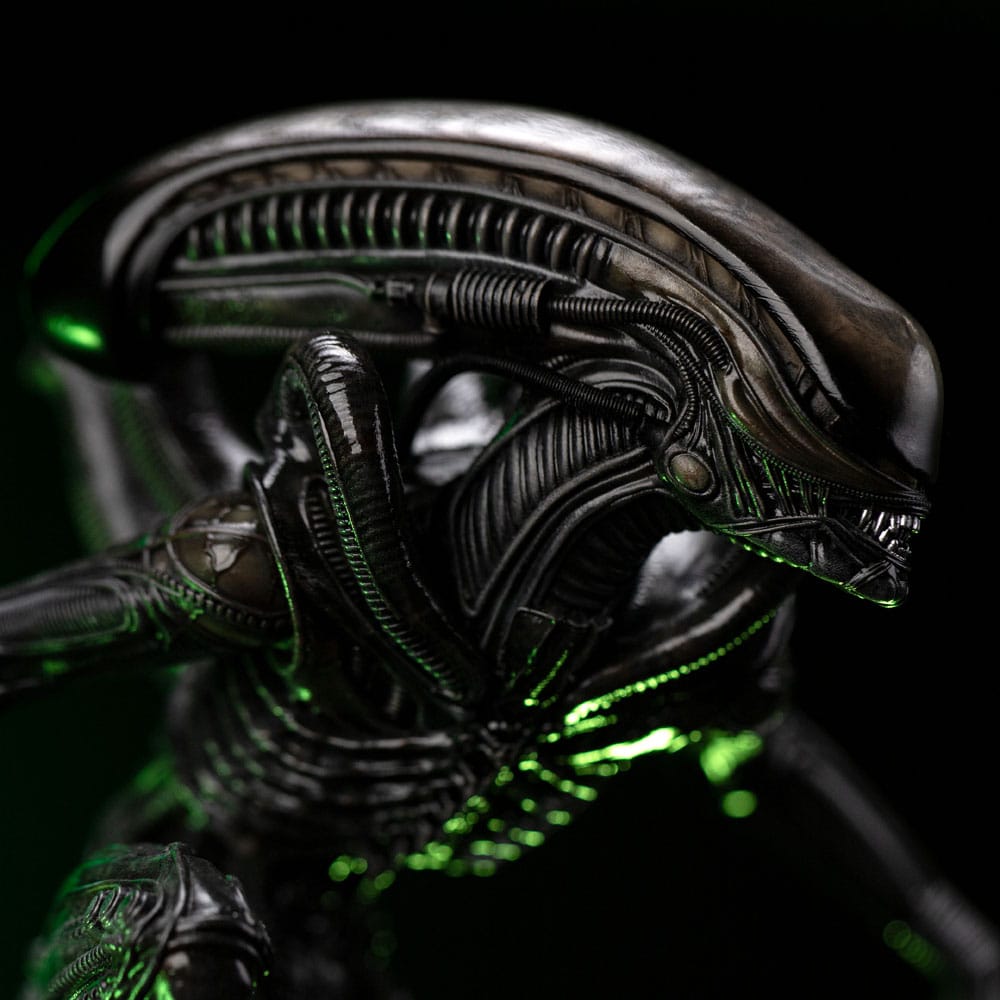 Alien Art Scale Statue 1/10 Alien Big Chap 24 cm  0618231959310