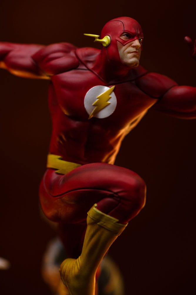 DC Comics Art Scale Statue 1/10 Flash 25 cm 0618231959365
