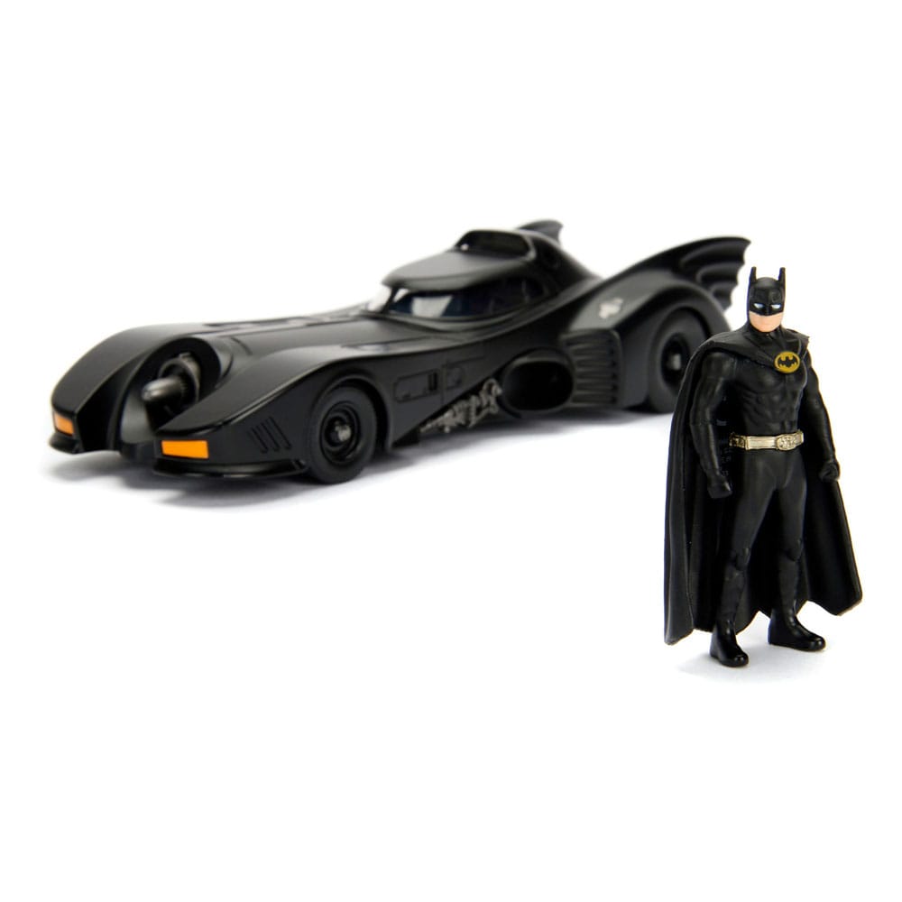 DC Comics Diecast Model 1/24 Batman 1989 Batmobile 4006333065002