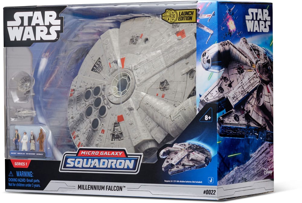 Star Wars Feature Vehicle with Figure Millennium Falcon 23 cm    0191726753704