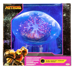World of Nintendo Metroid Prime Actionfigure Metroid Ultraviolet Glow 15 cm     0192995401389
