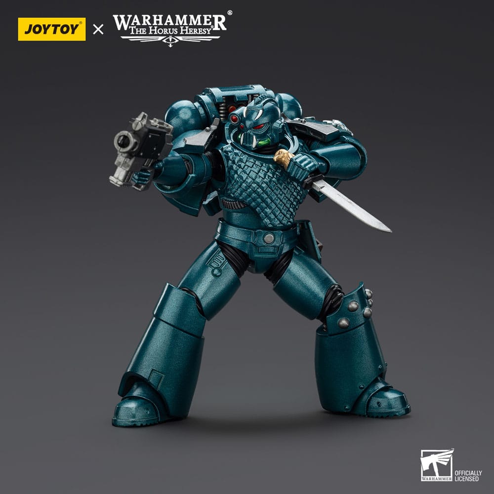 Warhammer The Horus Heresy Action Figure Alpha Legion Head hunter With Banestrike Combi-Bolter And Power Dagger 20 cm 6927054401406