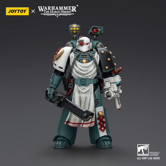 Warhammer 40,000: Sons of Horus Action Figure Legion Apothecary 12 cm 6927054402465