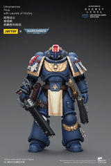 Warhammer 40,000 Action Figure Ultramarines Titus with Laurels of Victory 13 cm 6927054402779