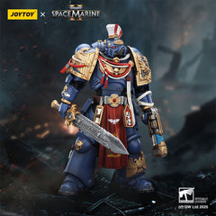 Warhammer 40,000: Space Marine 2 Action Figure Ultramarines Relic Primus Armourwith Plasma Pistol and Combat Blade 13 cm 6927054402816