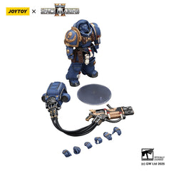 Warhammer 40,000: Space Marine 2 Action Figure Ultramarines Heavy Artificer Armor with Relic Multi-Melta 13 cm 6927054402830