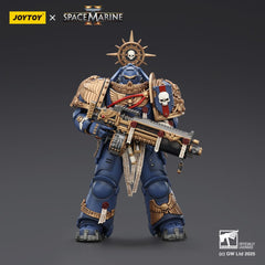 Warhammer 40,000: Space Marine 2 Action Figure Ultramarines Heavy Relic Primus Armor with Heavy Relic Bolt Rifle 13 cm 6927054402854