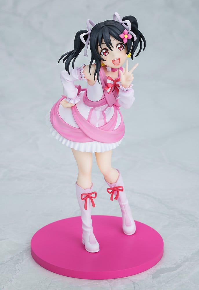 LoveLive! PVC Figure Nico Yazawa Bokutachi wa Hitotsu no Hikari ver. 15 cm 4550687016352