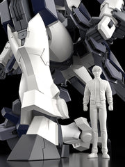 Full Metal Panic! Plastic Model Kit 1/48 Azure Raven with Type 10 Modified Monomolecular Blade Plated Ver. & Special Display Base 18 cm      4550687146080