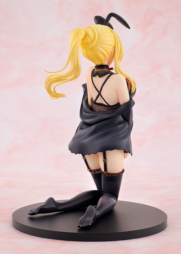 Konosuba God's blessing on this wonderful world! PVC Statue Darkness: Light Novel 10th Anniversary Ver. 15 cm 4942330238554