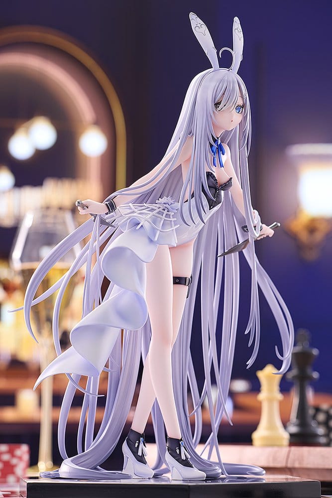Playing Death Games to Put Food on the Table Wolf PVC Statue 1/7 Holo Light Novel bunny Ver. illustration by Jyuu Ayakura 23 cm  4942330295915