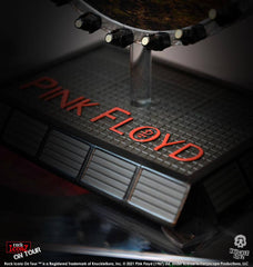 Pink Floyd Rock Ikonz On Tour Statue Projection Screen 0785571595178