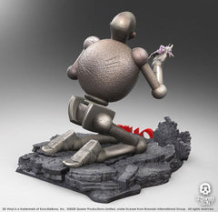 Queen 3D Vinyl Statue Queen Robot (News of the World) 20 x 21 x 24 cm 0785571595123
