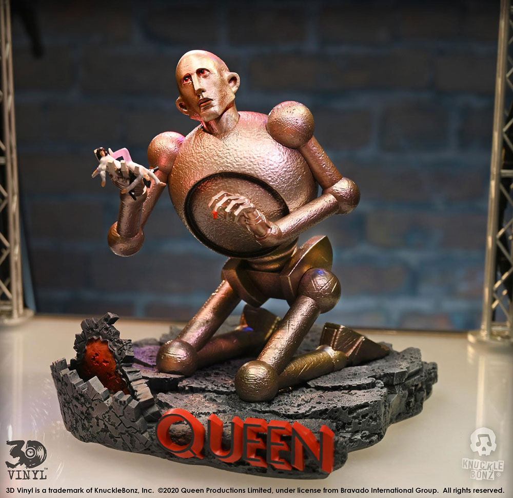 Queen 3D Vinyl Statue Queen Robot (News of the World) 20 x 21 x 24 cm 0785571595123