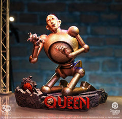 Queen 3D Vinyl Statue Queen Robot (News of the World) 20 x 21 x 24 cm 0785571595123
