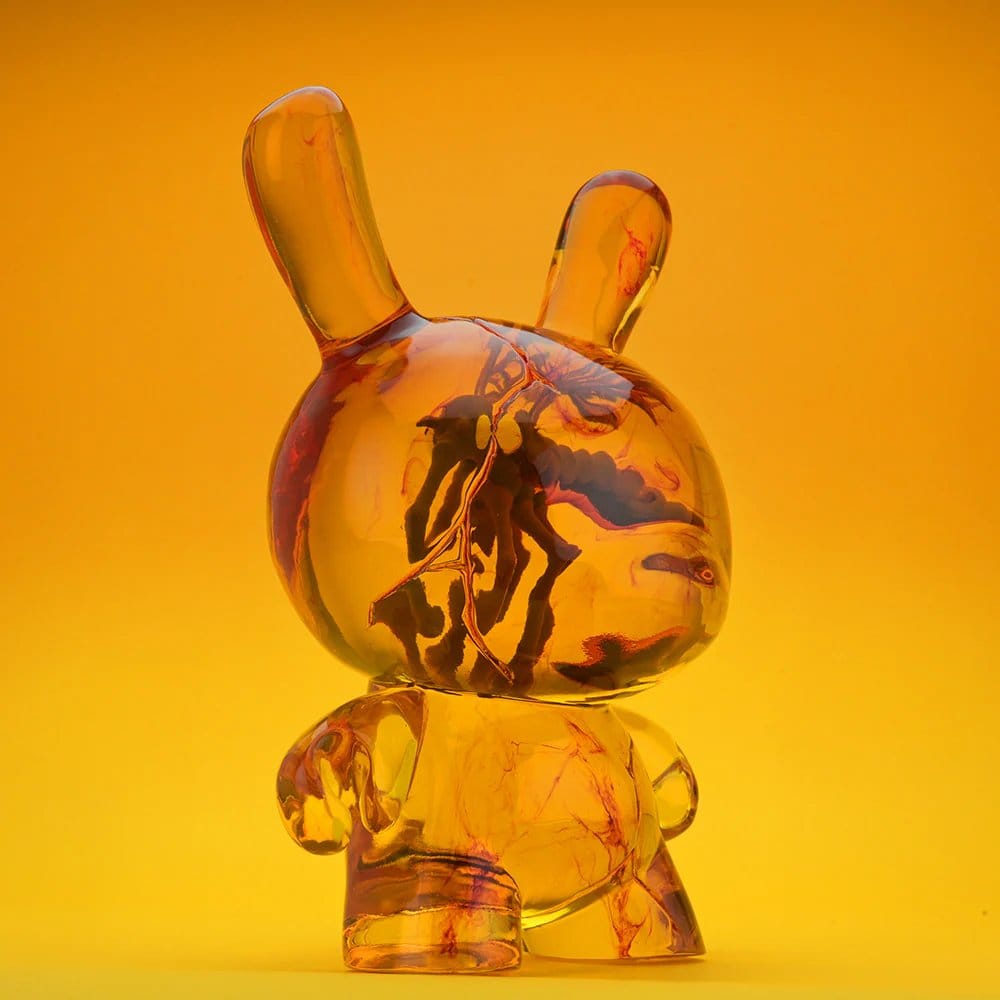 Dunny Art Toy Resin Figure Amber 20 cm 0883975197964