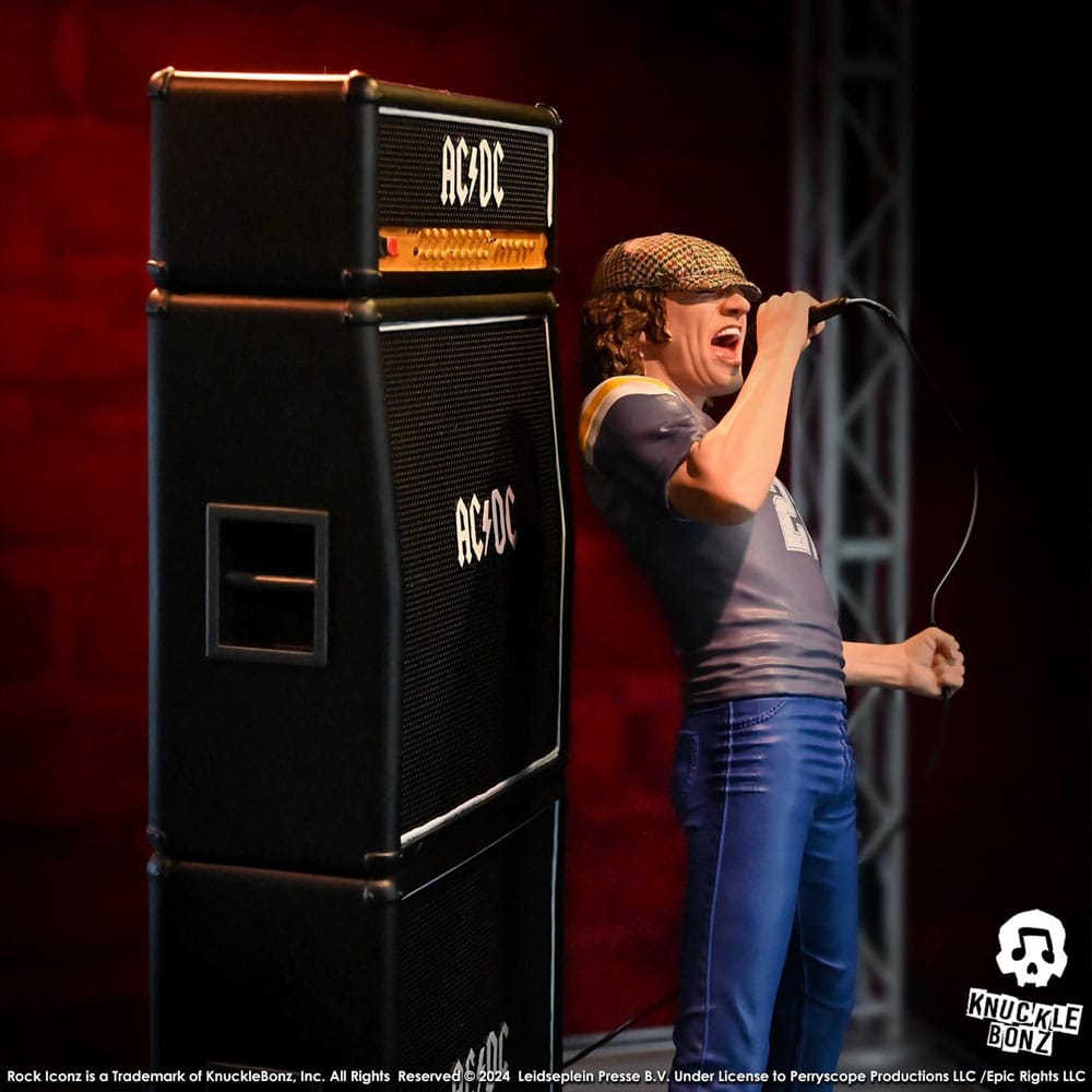 AC/DC Rock Iconz Statue Brian Johnson 23 cm 0785571595949
