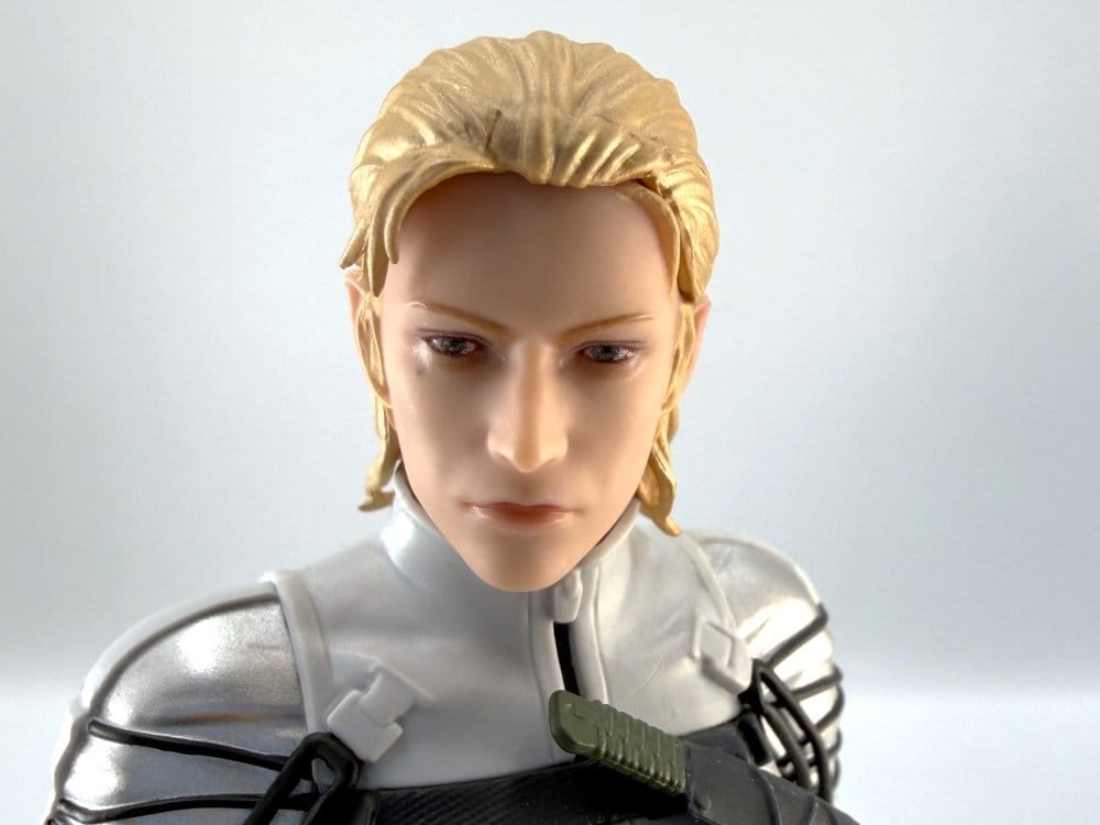 Metal Gear Solid Delta: Snake Eater PVC Figure The Boss 20 cm         4570015671992