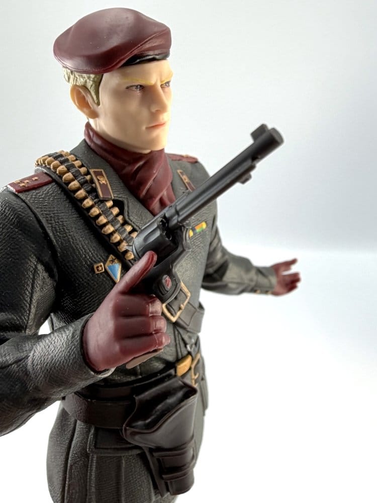 Metal Gear Solid Delta: Snake Eater PVC Figure Ocelot 20 cm         4570015672012