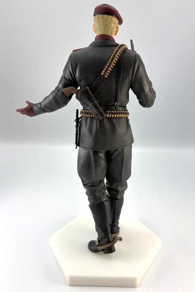 Metal Gear Solid Delta: Snake Eater PVC Figure Ocelot 20 cm         4570015672012