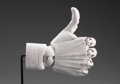 Takahiro Kagami PVC Artist Support Item Hand 1/1 Model Men /R White 22 cm 4934054070770