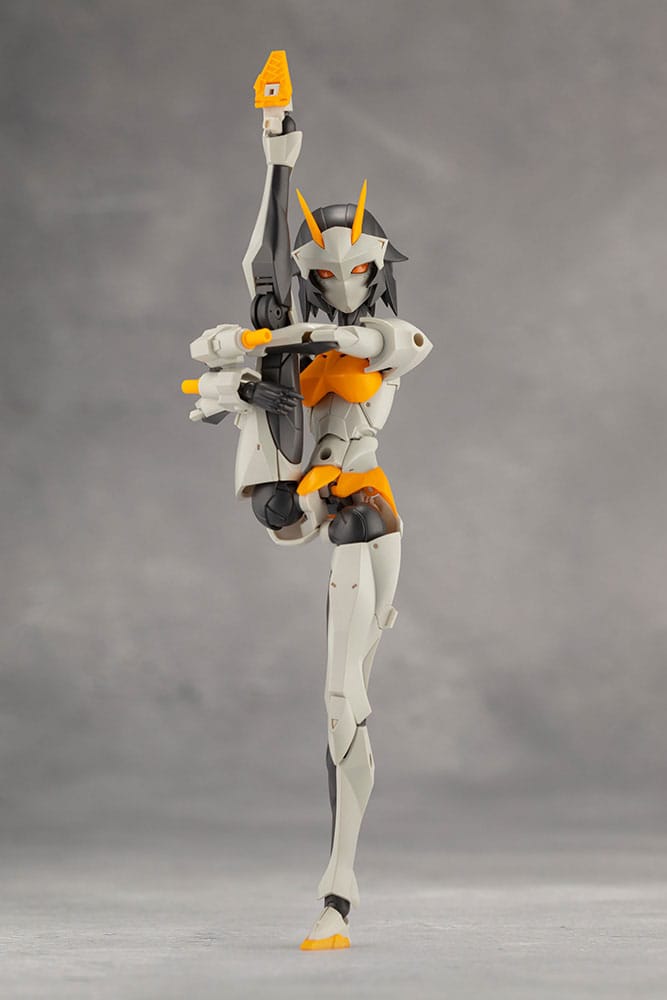 Unlimited Universe Megalomaria Plastic Model Kit Principal 16 cm 0190526046344