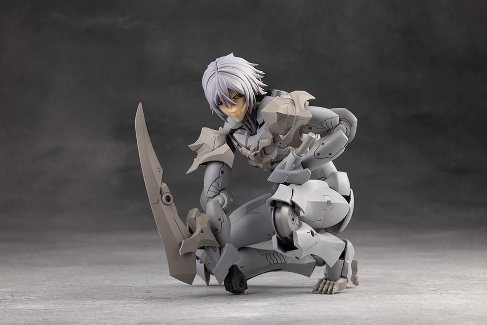 Megalomaria Unlimited Universe Model Kit Zirconia 18 cm 4934054062034