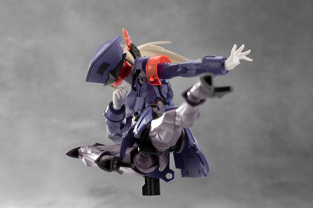 Megalomaria Unlimited Universe Model Kit Valiant 16 cm 4934054063697