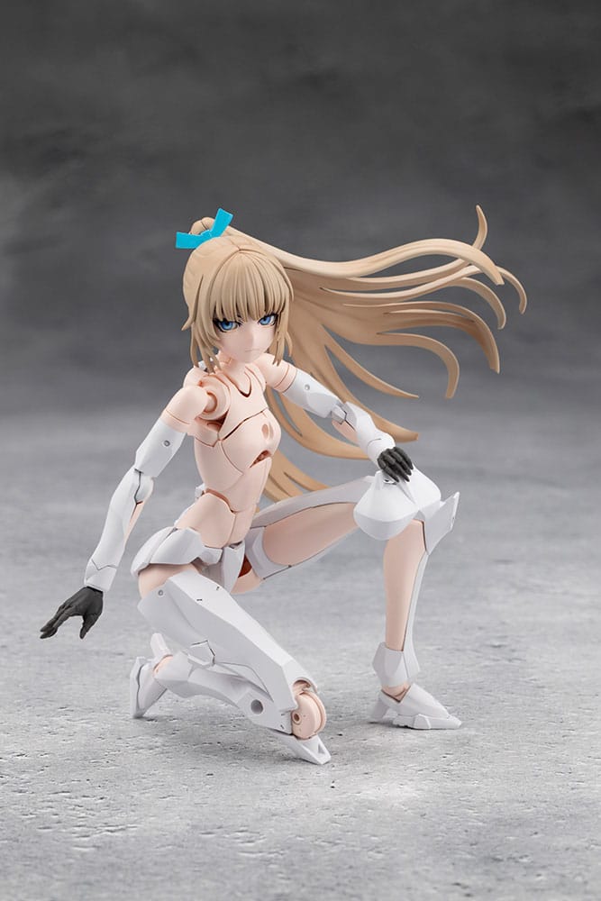 Megalomaria Unlimited Universe Plastic Model Kit Emulator 16 cm 4934054078608