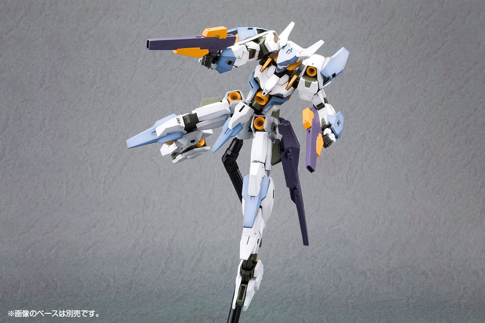 Frame Arms Girl Plastic Model Kit Baselard with Exosuit Baselard 19 cm    4934054038886