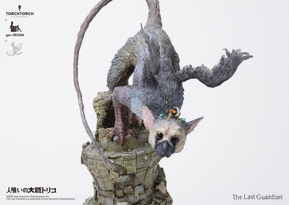 The Last Guardian Statue Trico 50 cm  4580714137064