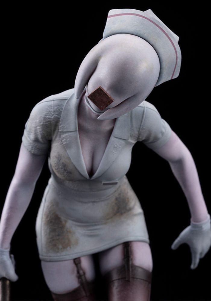 Silent Hill 2 Oshi Works Statue Bubble Head Nurse 22 cm          4934054079766