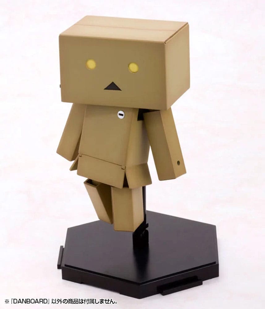 Yotsubato! Plastic Model Kit Danboard 13 cm 4934054074006