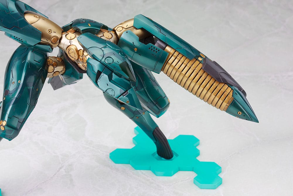 Metal Gear Solid 4 Plastic Model Kit 1/100 Metal Gear Ray 21 cm 4934054049172