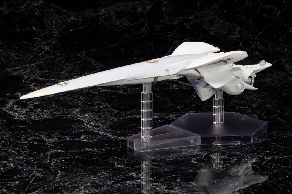 Legend of the Galactic Heroes: Die Neue These Plastic Model Kit Galactic Empire Forces Battleship Brynhildr 35 cm  4934054063604