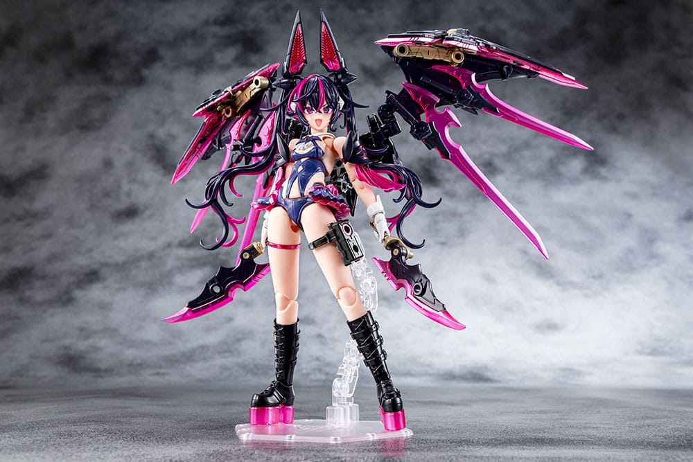 Megami Device Plastic Model Kit 1/1 Desire Maiden Raider 18 cm  4934054068654