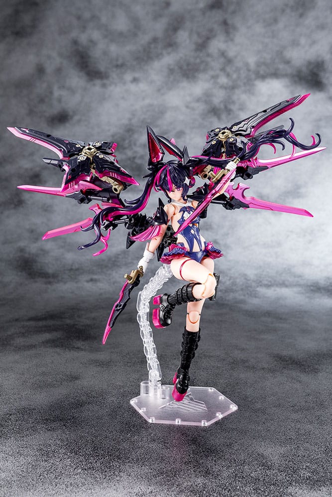 Megami Device Plastic Model Kit 1/1 Desire Maiden Raider 18 cm  4934054068654
