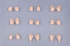 Megami Device M.S.G 09 Accessory Set 1/1 Hand Set Skin Color B 4934054089680
