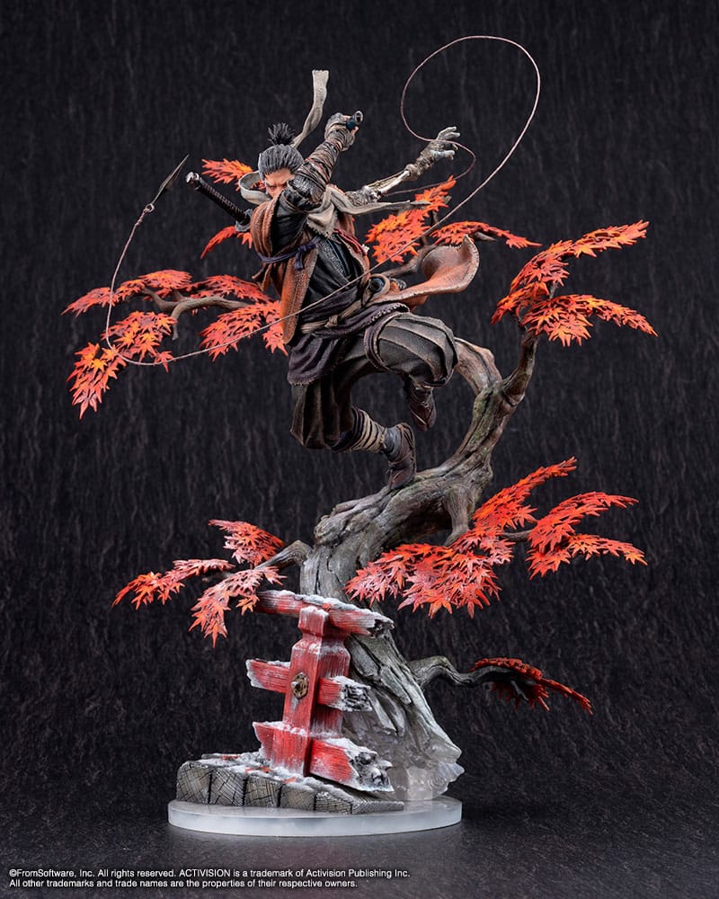 Sekiro: Shadows Die Twice PVC Statue 1/7 Wolf 42 cm      4934054025039