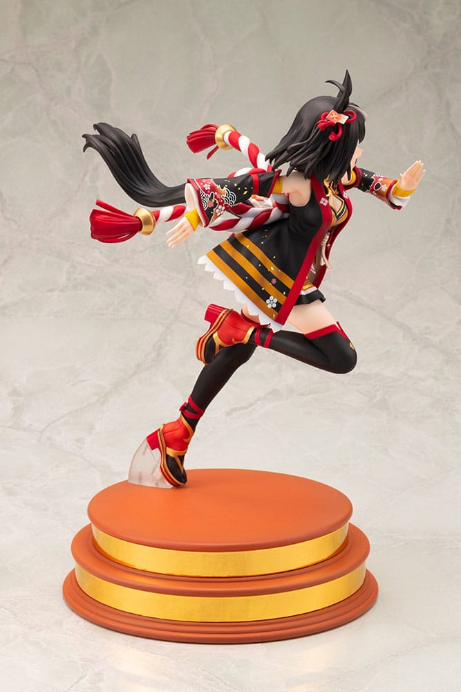 Uma Musume Pretty Derby PVC Statue 1/7 Outrunning the Encroaching Heat Kitasan Black 30 cm 4934054041190