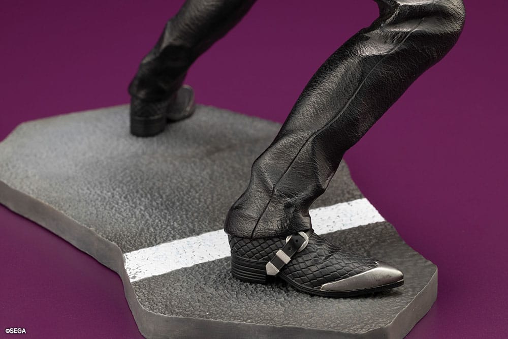 Like a Dragon PVC Statue 1/6 Goro Majima 30 cm    4934054059201