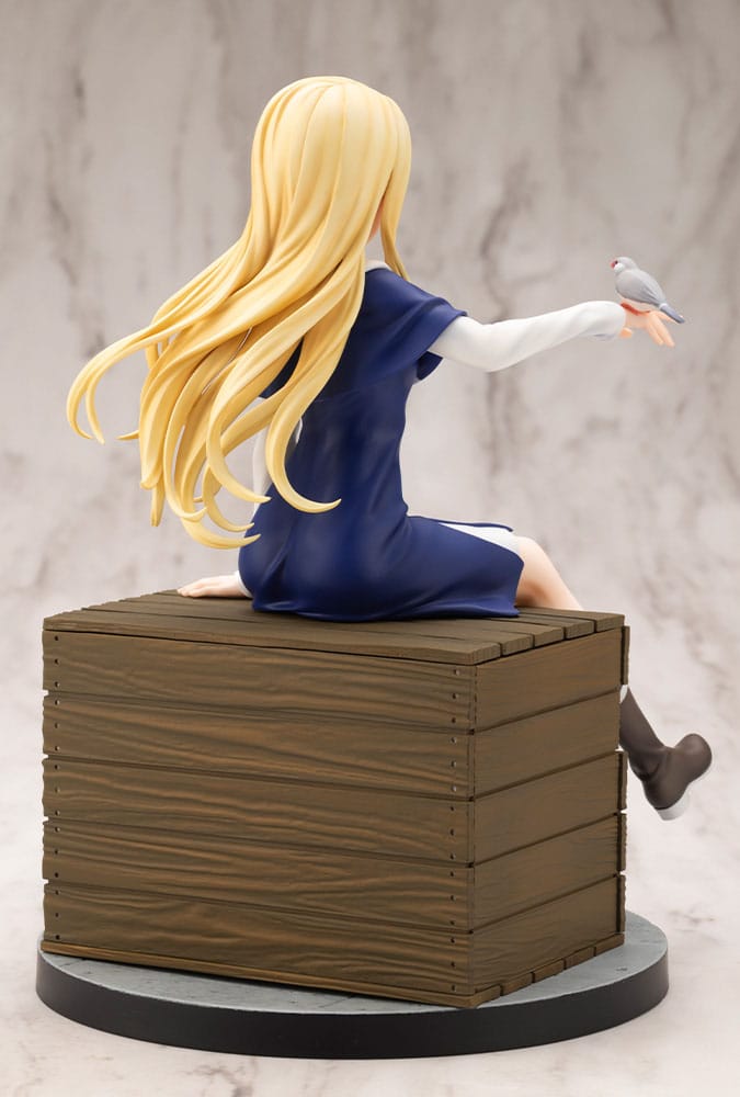 Sasaki and Peeps PVC Statue 1/7 Elsa 19 cm    4934054062416