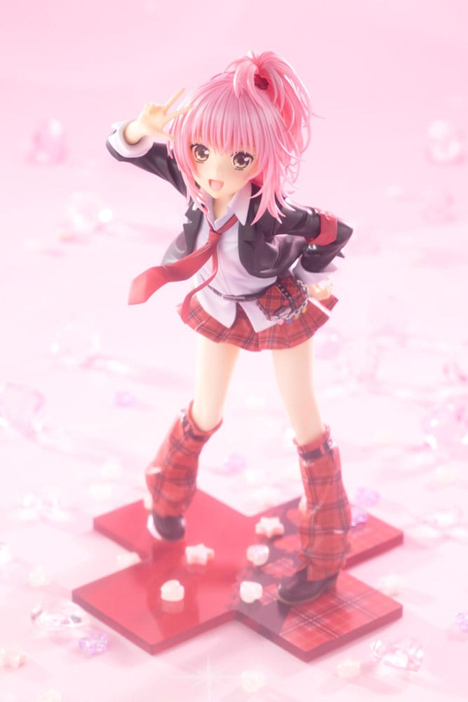 Shugo Chara! PVC Statue 1/7 Hinamori Amu School Uniform Ver. 21 cm      4934054064311