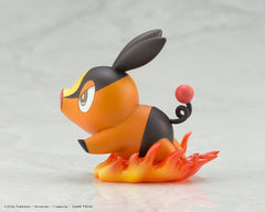 Pokémon PVC Figure 1/8 Hilda with Tepig Artfx J 21 cm 4934054067053