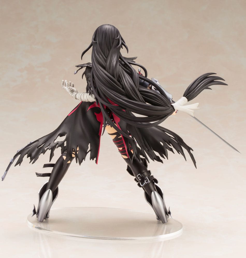 The Legend of Berseria PVC Statue 1/8 Velvet Crowe 20 cm   4934054075287